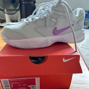 Nike court lite 2 (women’s 7)